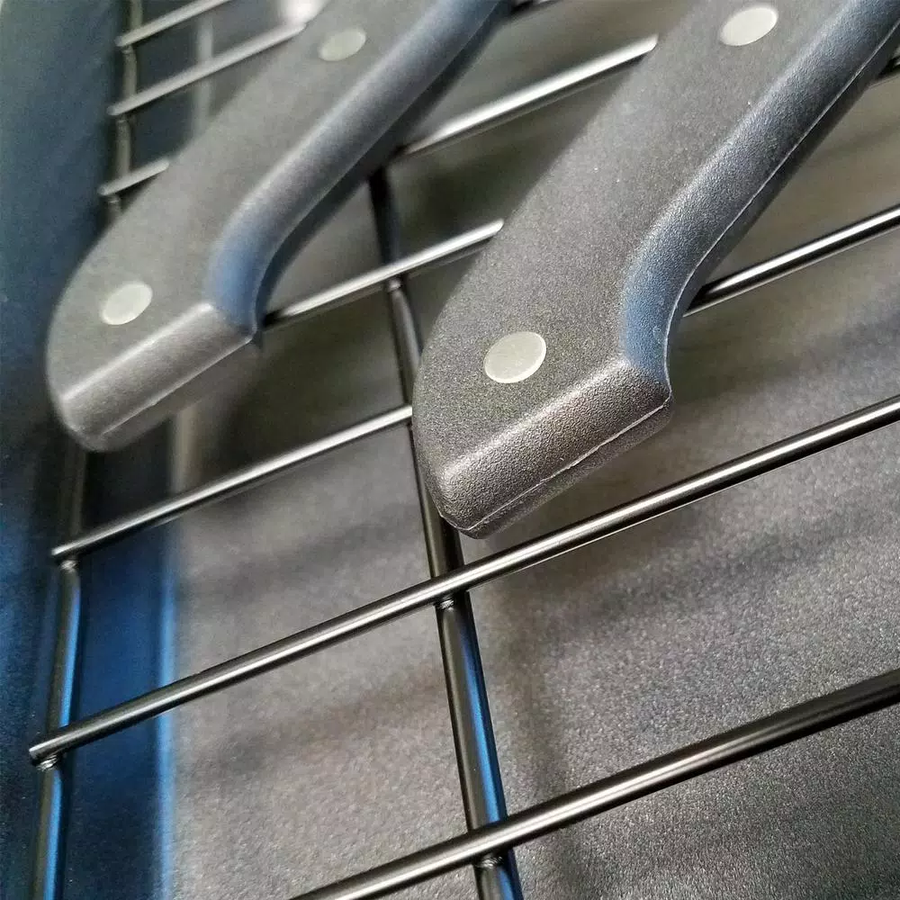 Cookware Gibson Home Reilly 4-Piece Non-Stick Carbon Steel Roaster Set 3 Cookware Gibson Home Reilly 4-Piece Non-Stick Carbon Steel Roaster Set - Image 2