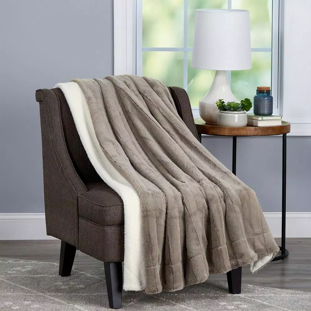 Throw Blankets Lavish Home Oversized Faux Fur Light Coffee Jacquard Hypoallergenic Throw Blanket 7 Throw Blankets Lavish Home Oversized Faux Fur Light Coffee Jacquard Hypoallergenic Throw Blanket - Image 5